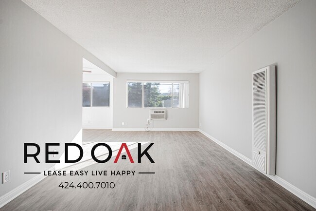 Foto del edificio - 12737 Moorpark St