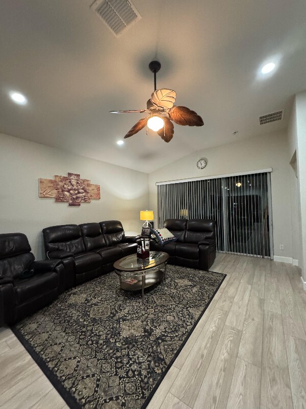 Building Photo - 1268 Toluke Point