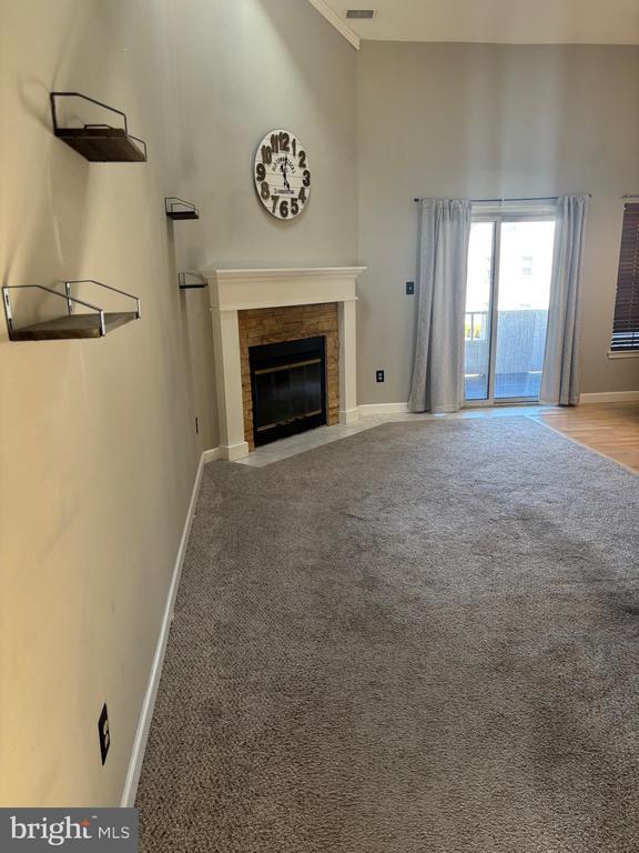 Building Photo - 235 Loring Ct