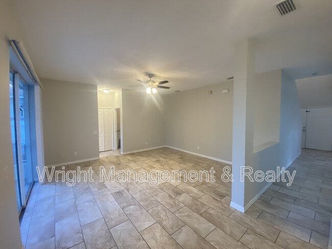Building Photo - 1231 Brooke View Dr