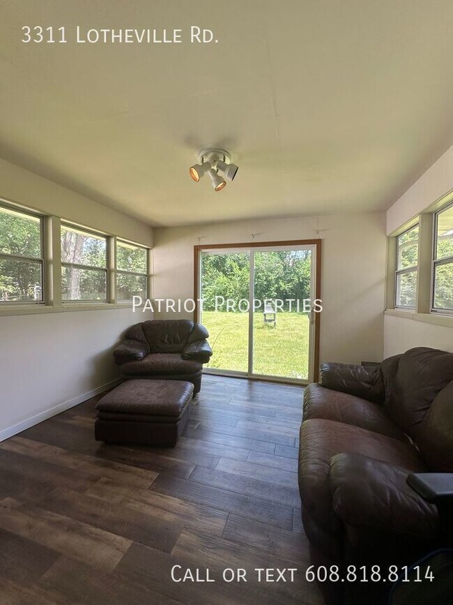 Building Photo - 3 Bed 1.5 Bath Home in Madison, WI