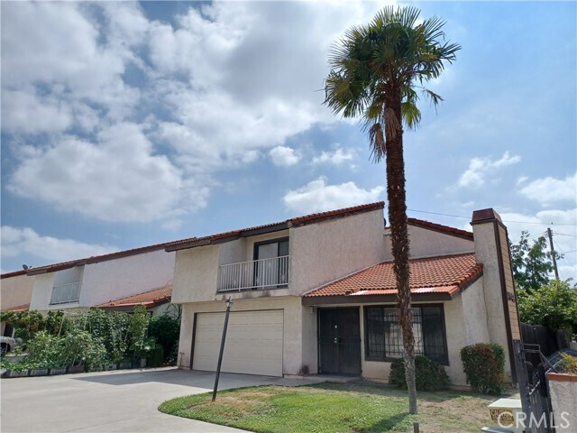 Building Photo - 4148 Cedar Ave