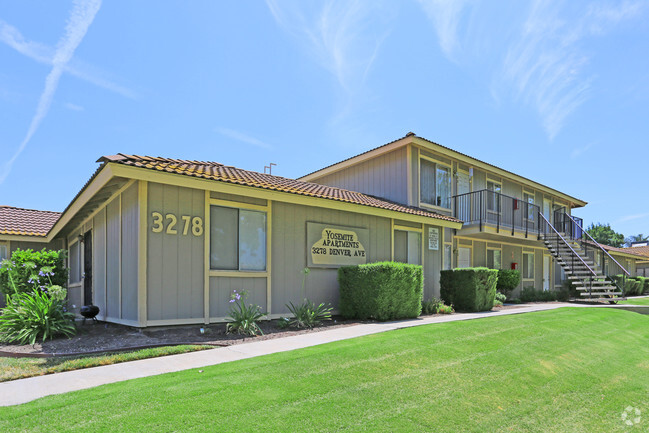 Building Photo - Yosemite Apartments