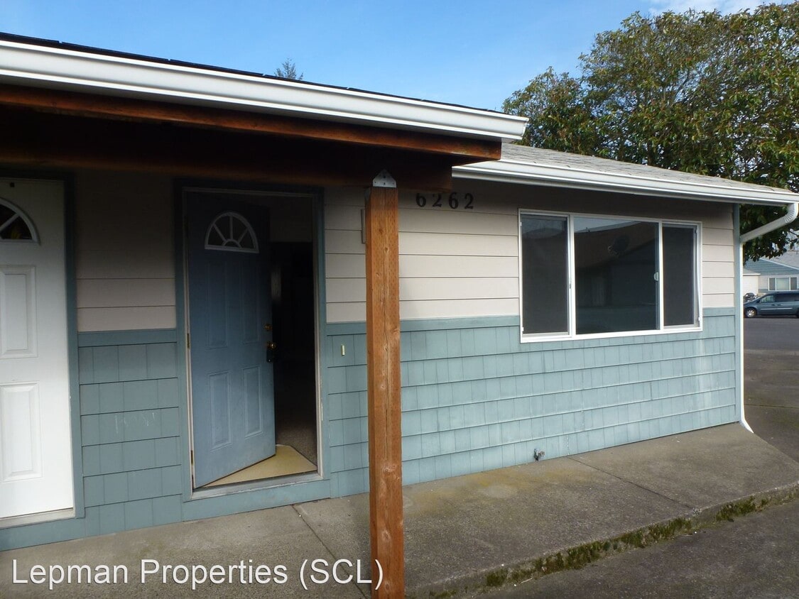 Primary Photo - 6264-6264 Warwick Ct SW