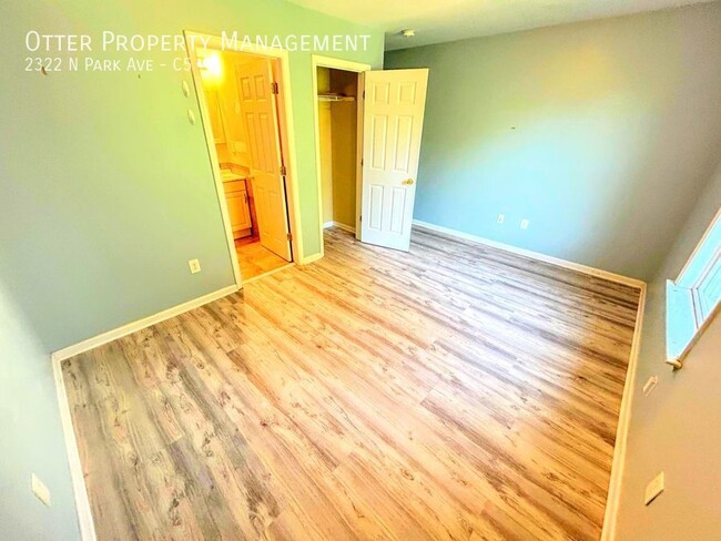 Building Photo - Room for Rent- Private attached Bathroom o...