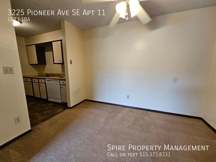 Primary Photo - 1Bedroom. Great SE location near Mt. Verno...