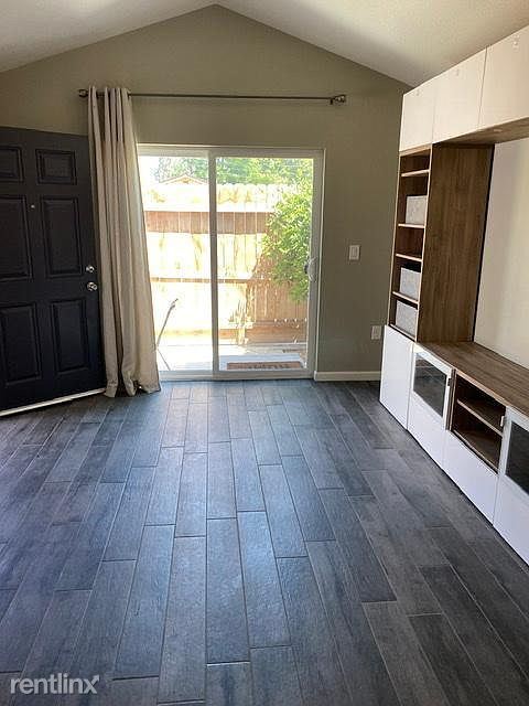 Building Photo - 1 br, 1 bath House - 446 Woodworth Ave Unit B
