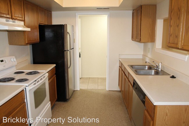 Foto del edificio - 4 br, 2 bath House - 12737 Tomlinson Dr SE