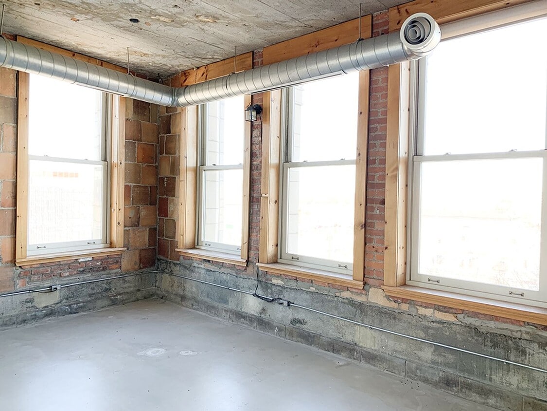 Primary Photo - Graphic Arts Lofts