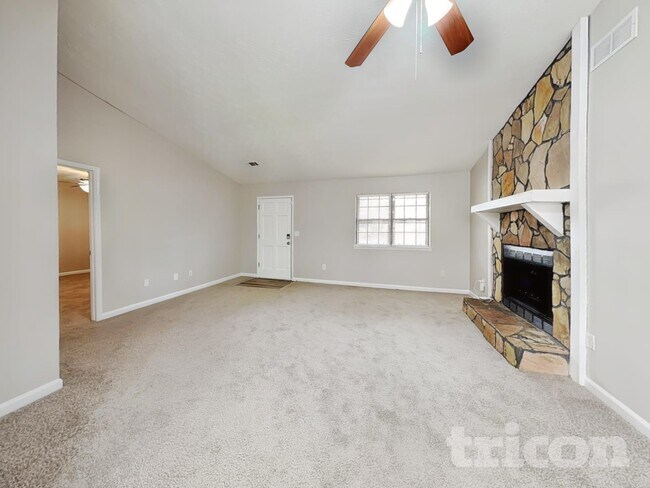 Foto del edificio - 4621 Cedar Brook Dr SE