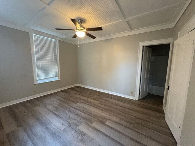 Foto del edificio - 1020 Adams St