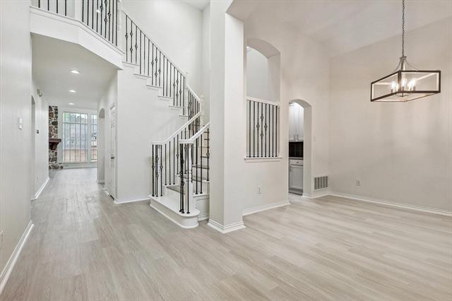 Foto del edificio - 1161 Noble Ave