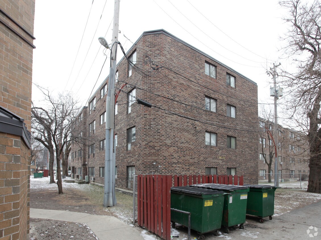 Sedgwick Apartments 414 W Goethe St Chicago, IL