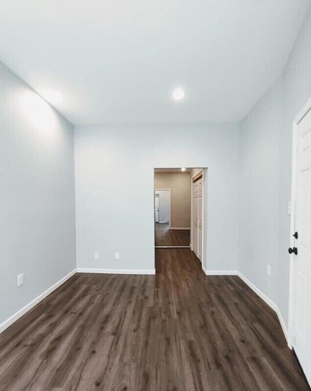 Foto del edificio - 2559 N 31st St