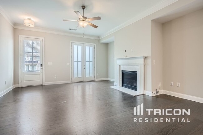 Building Photo - 2303 Mclean Chase