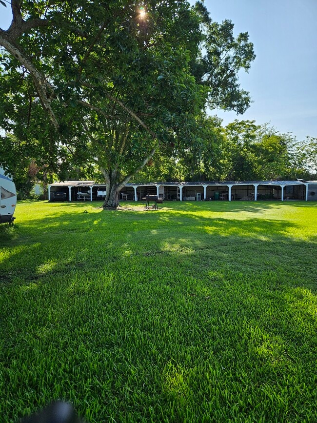 Building Photo - 4150 SE 37th Way