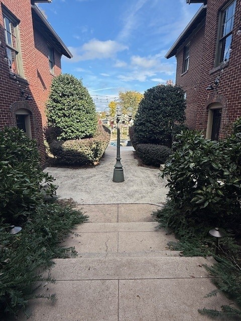 Primary Photo - Lakeview