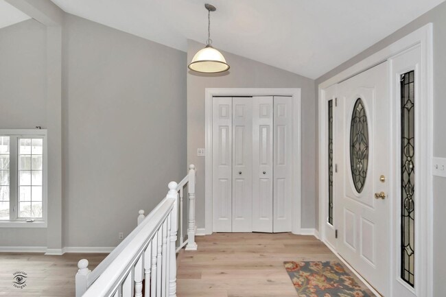 Building Photo - 75 Castle Coombe Ct