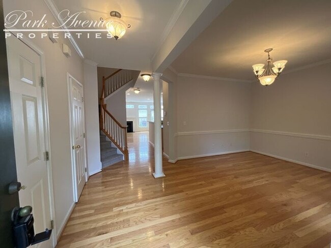 Building Photo - 19209 Lake Norman Cove Dr