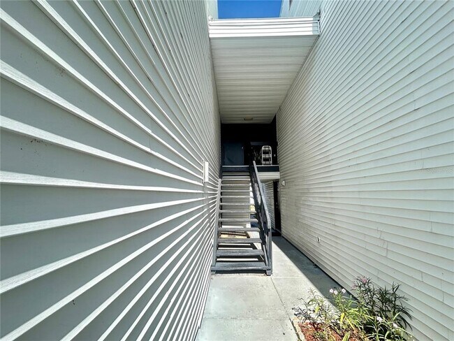 Foto del edificio - 705 Haven Pl