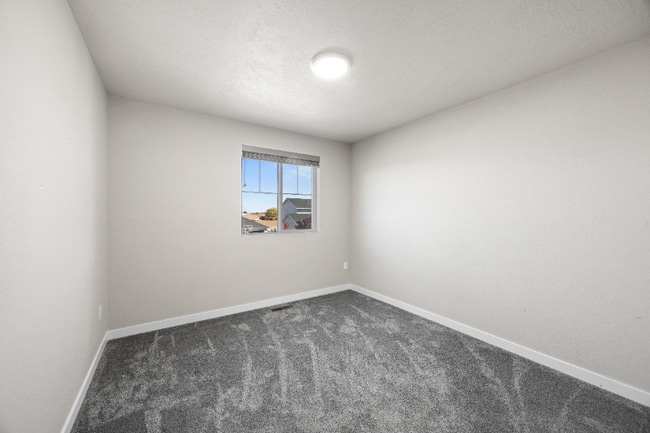 Building Photo - 15335 Stovall Ave