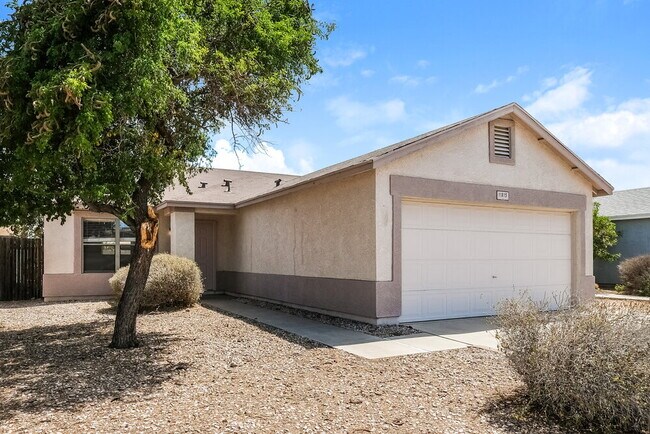 Foto del edificio - 11815 W Columbine Dr