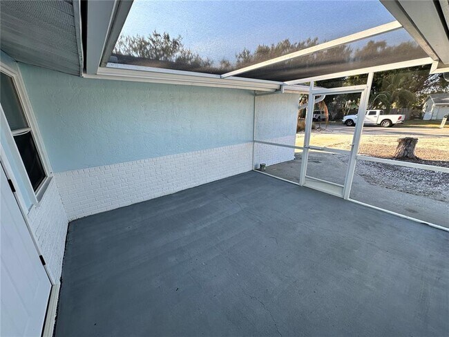 Foto del edificio - 6213 33rd Ave Cir W