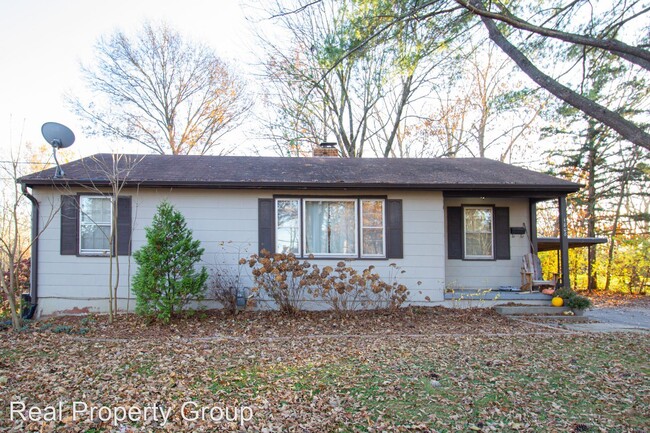 Building Photo - 3 br, 2 bath House - 1808 University Ave