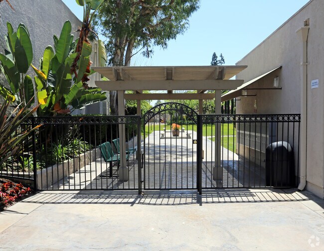 Foto del edificio - Casa Ramon Apartments