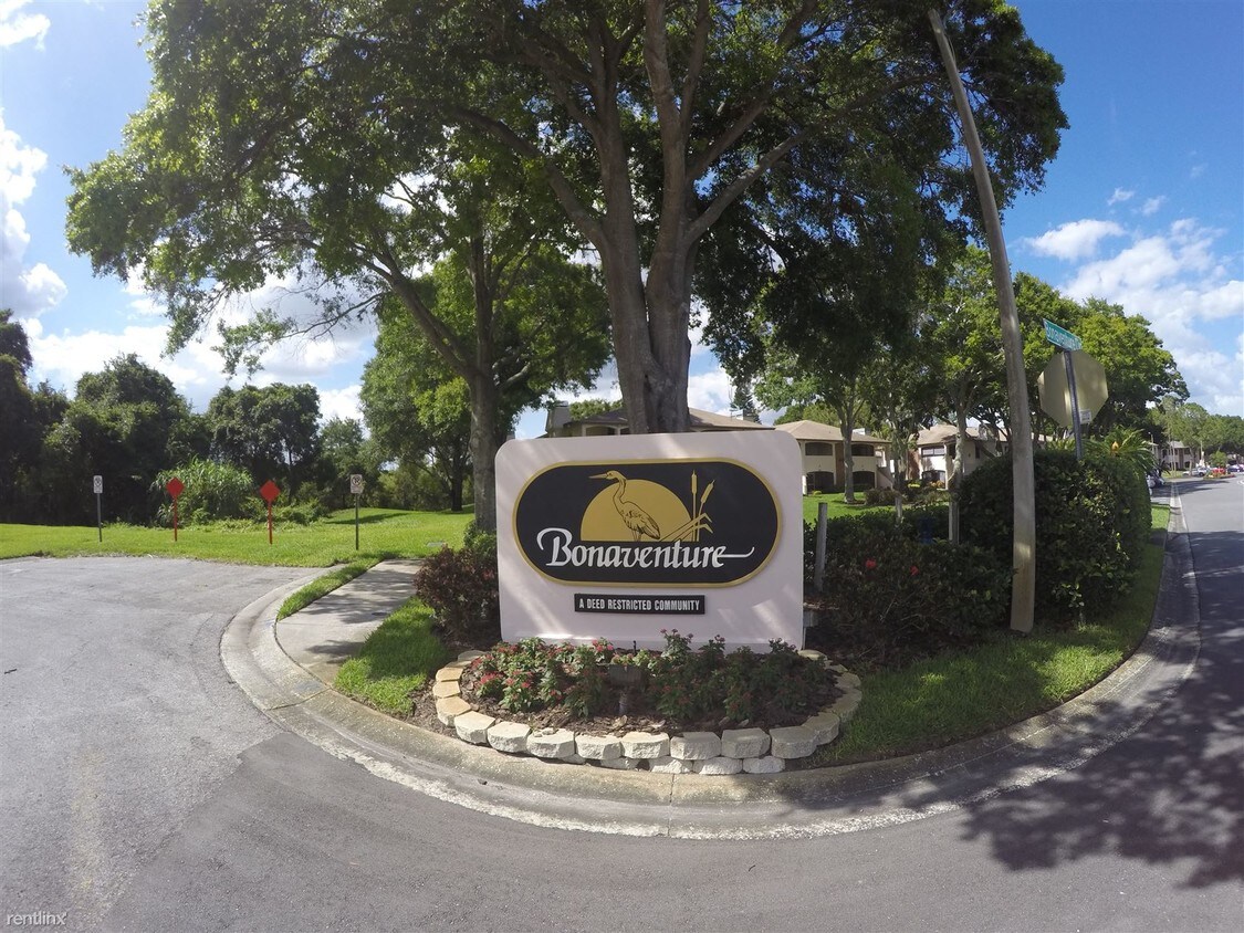 3008 Bonaventure Cir, Palm Harbor, FL 34684 Condo for Rent in Palm