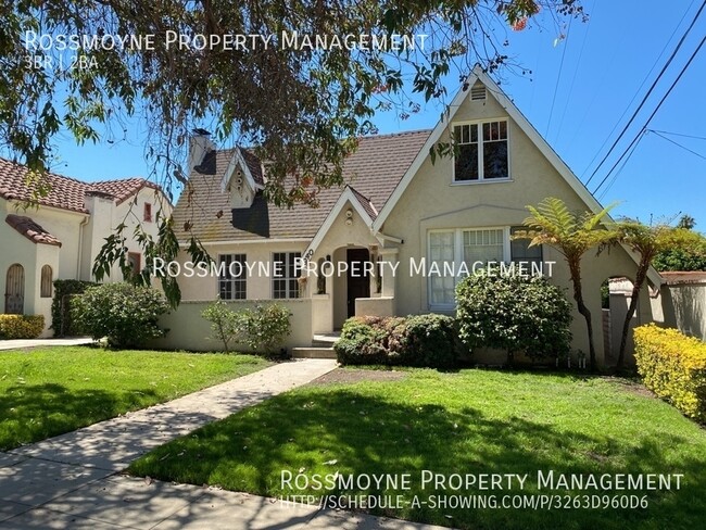 Building Photo - Single Family Home in Rossmoyne Area