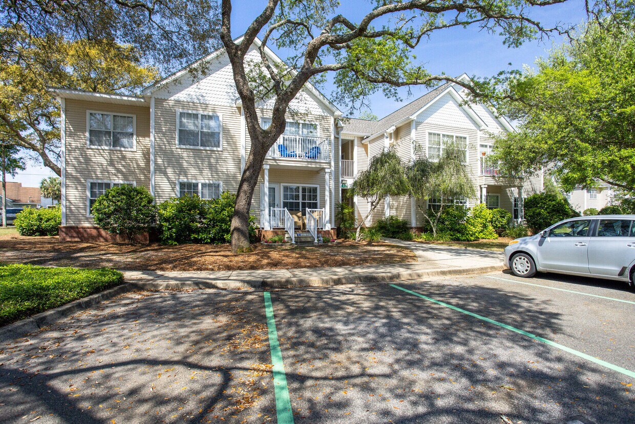 Primary Photo - 1501 Partin Dr N