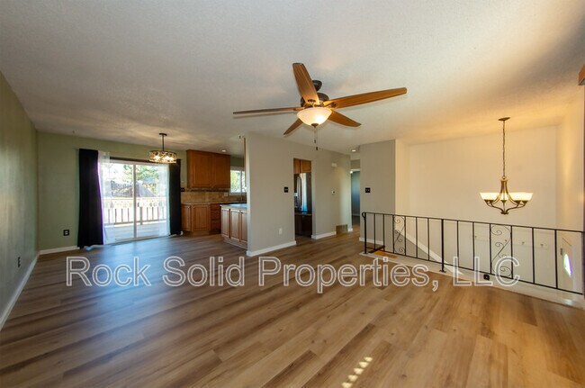 Foto del edificio - 4405 Ocean Ave