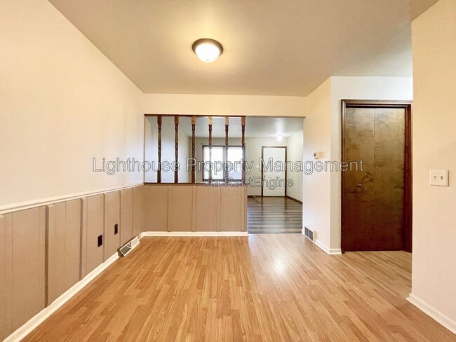 Building Photo - 8128 20th Ave
