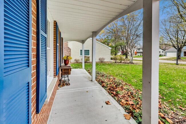 Foto del edificio - 1232 W Jefferson Ave