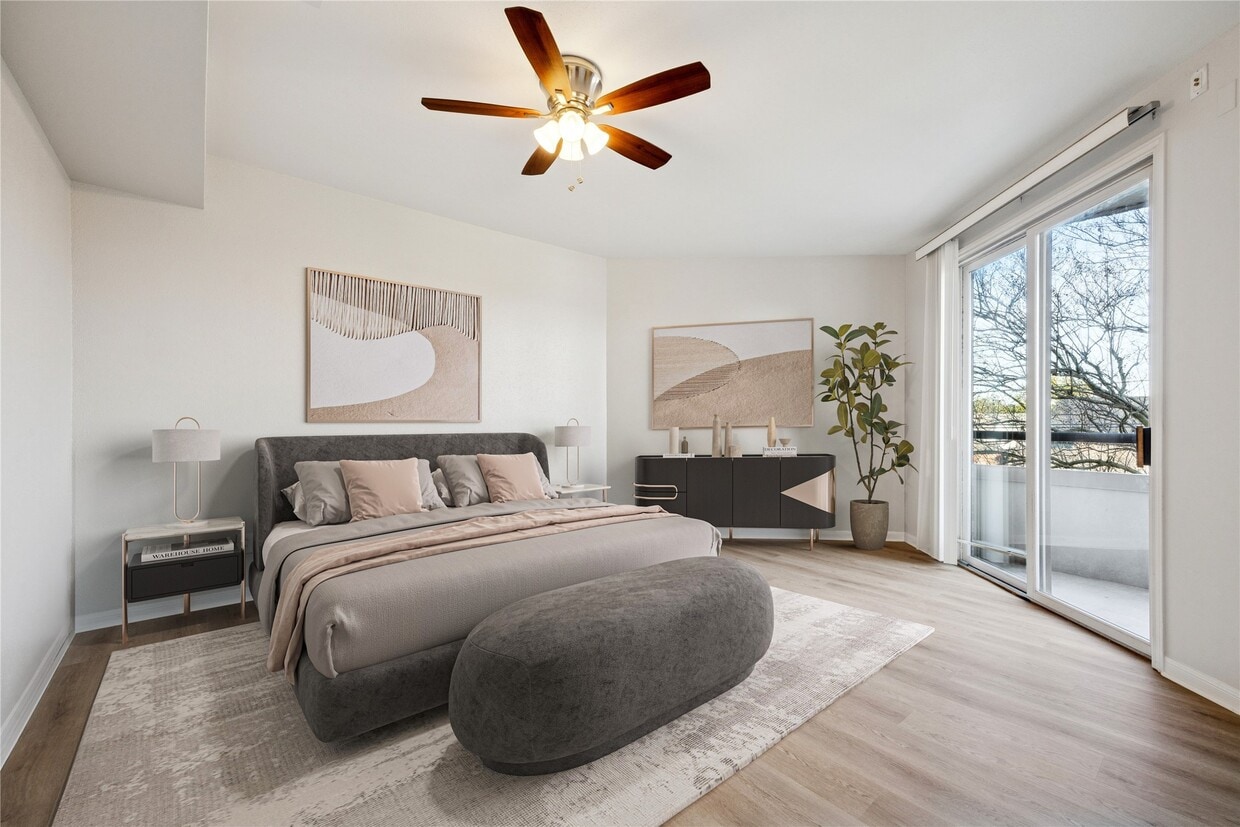 Building Photo - 5200 Weslayan St