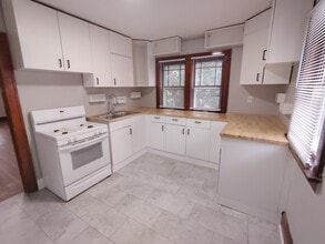 Building Photo - 1202 18th St