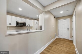 Building Photo - 12904 Churchill Ridge Cir