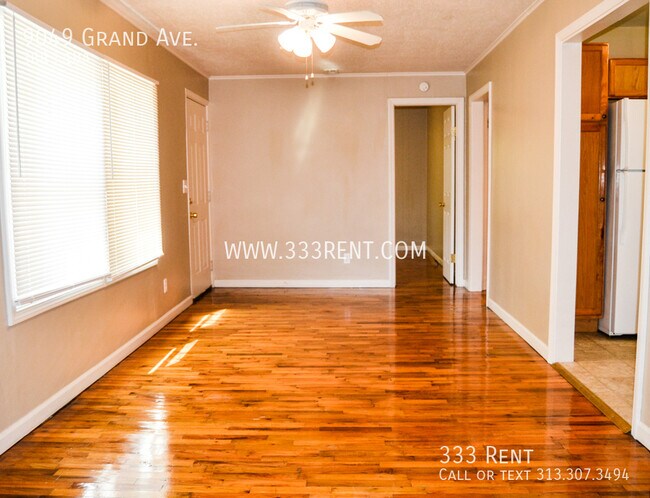 Building Photo - Beautiful 3 bed 1 bath home with hardwood ...