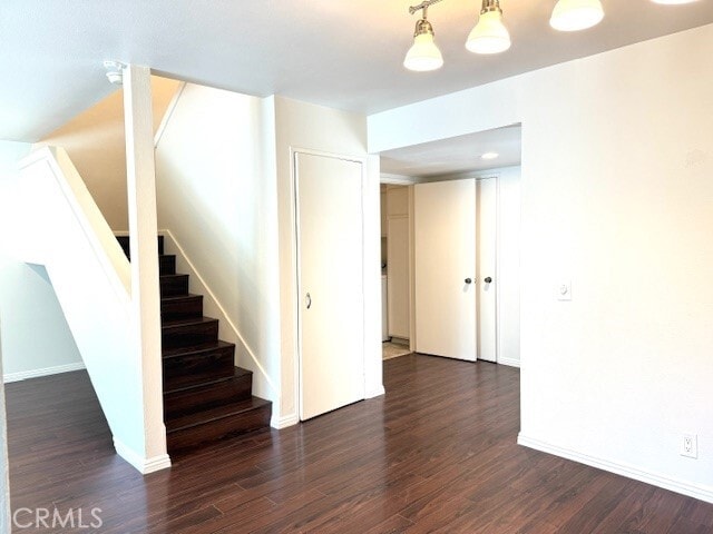 Building Photo - 676 Parkwood Ln