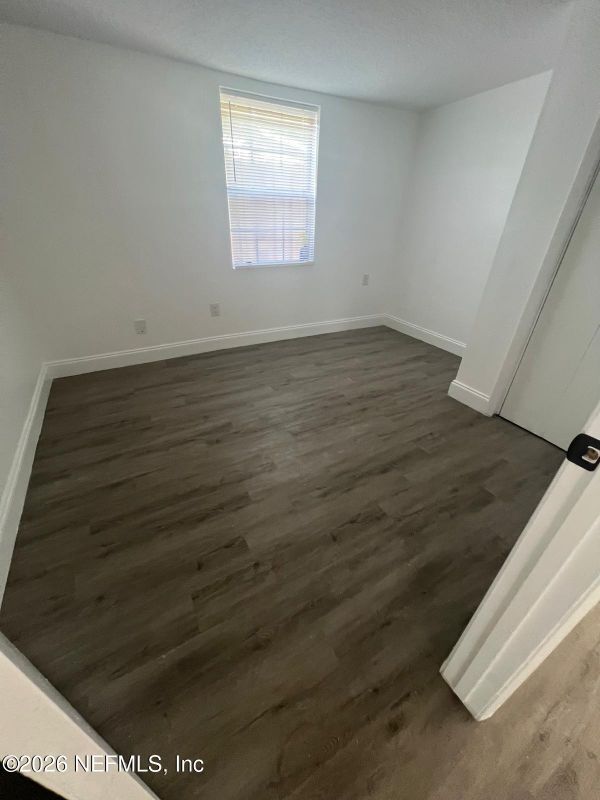 Foto del edificio - 822 E 60th St