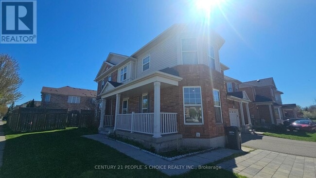 Building Photo - 918 McNair Cir