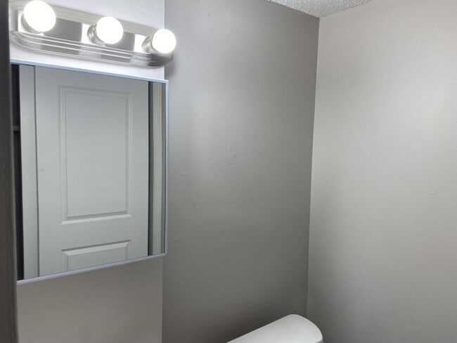 Building Photo - 4229 Ann Arbor Ln