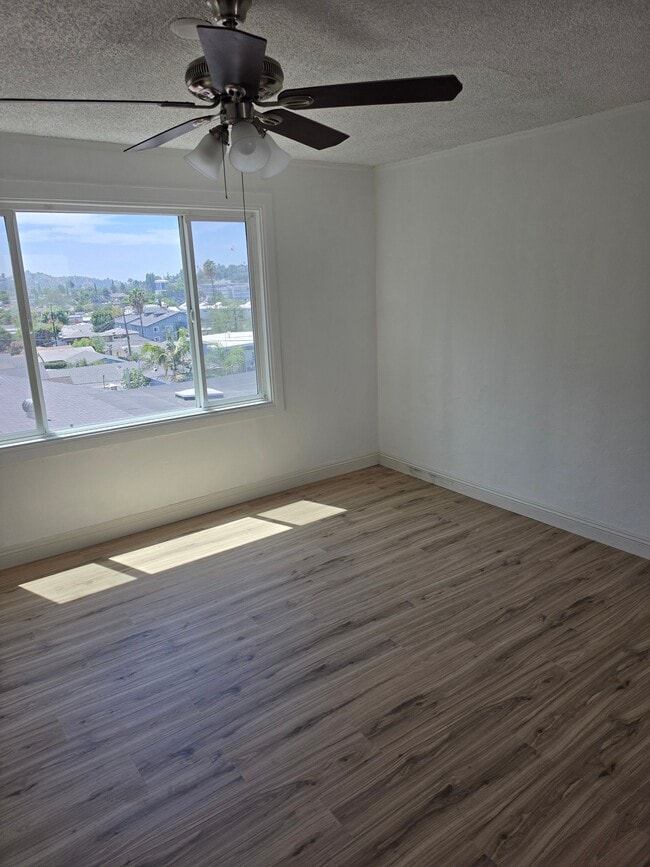 Building Photo - 1105 Nolden St