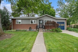 Building Photo - 6797 Lee St