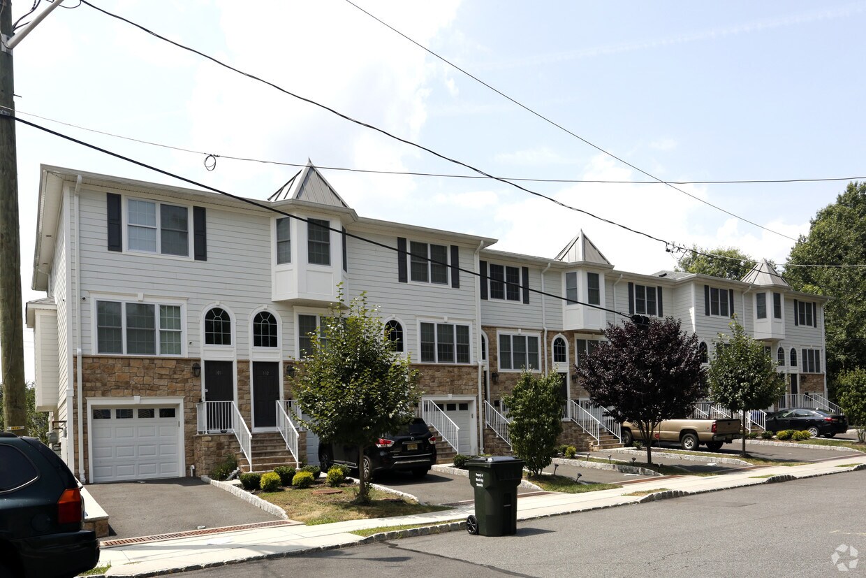 Primary Photo - Piper Avenue Townhomes