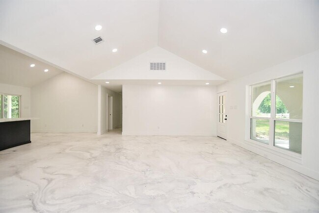 Foto del edificio - 6914 Evergreen St
