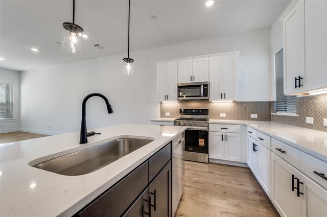 Foto del edificio - 4405 Cave Spgs St