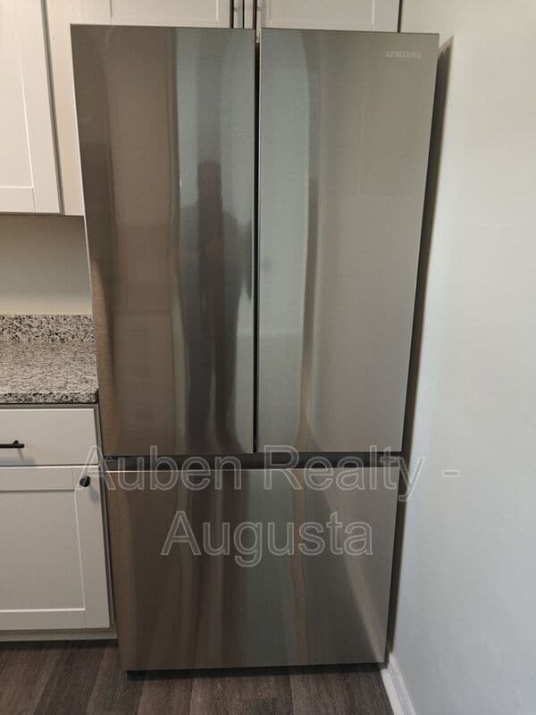 Building Photo - 3515 Biltmore Pl