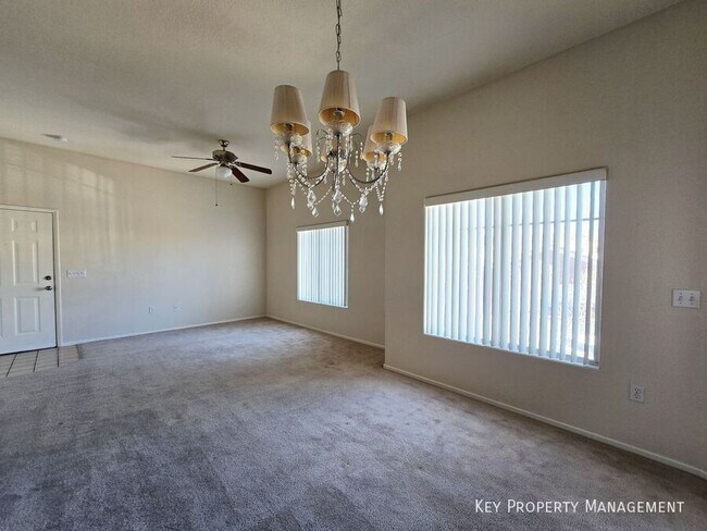 Foto del edificio - 9303 Gilcrease Ave